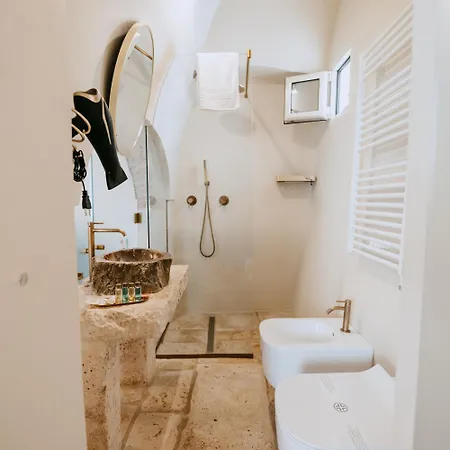 Aroma Luxury 招待所 奥斯图尼