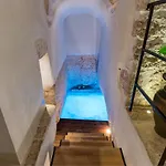 بيت ضيافة Aroma Luxury 4*